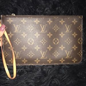 LV wristlet